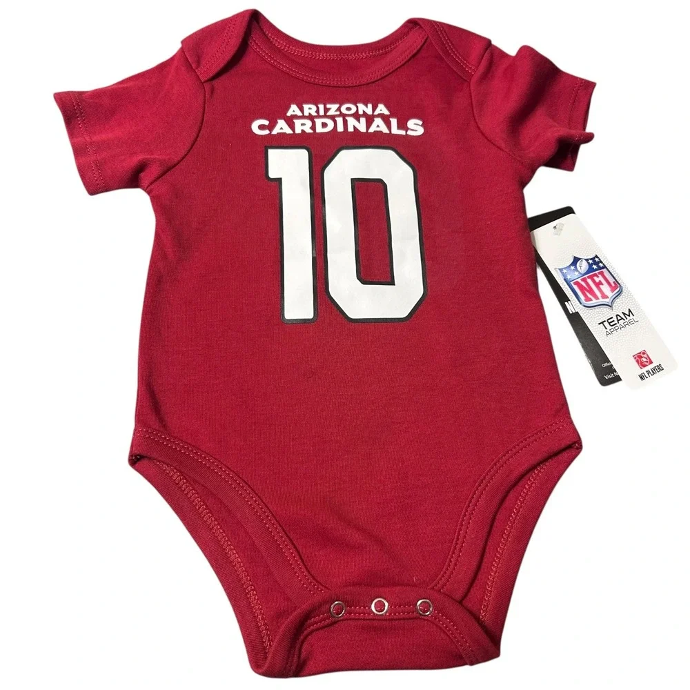 NEW Arizona Cardinals Bodysuit Infant One‎ Piece 12M Red DeAndre Hopkins 10 NFL